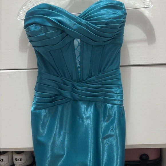 Nox Anabel Teal Strapless Dress